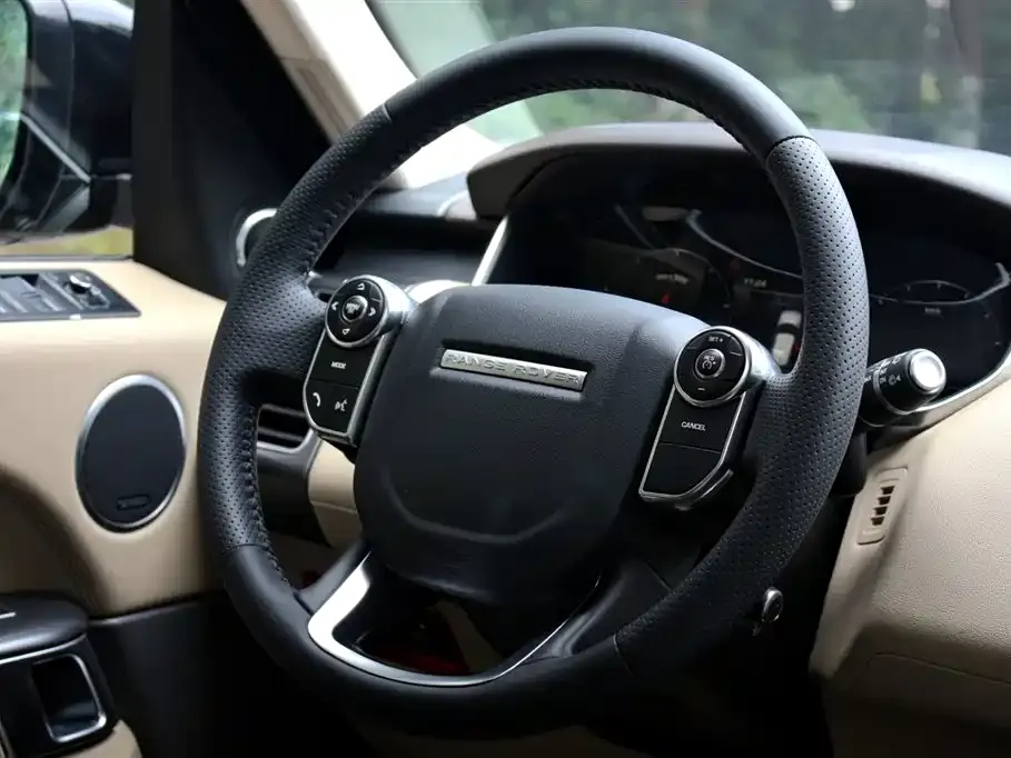 Land Rover Sport