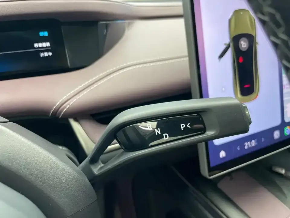 Xiaomi SU7