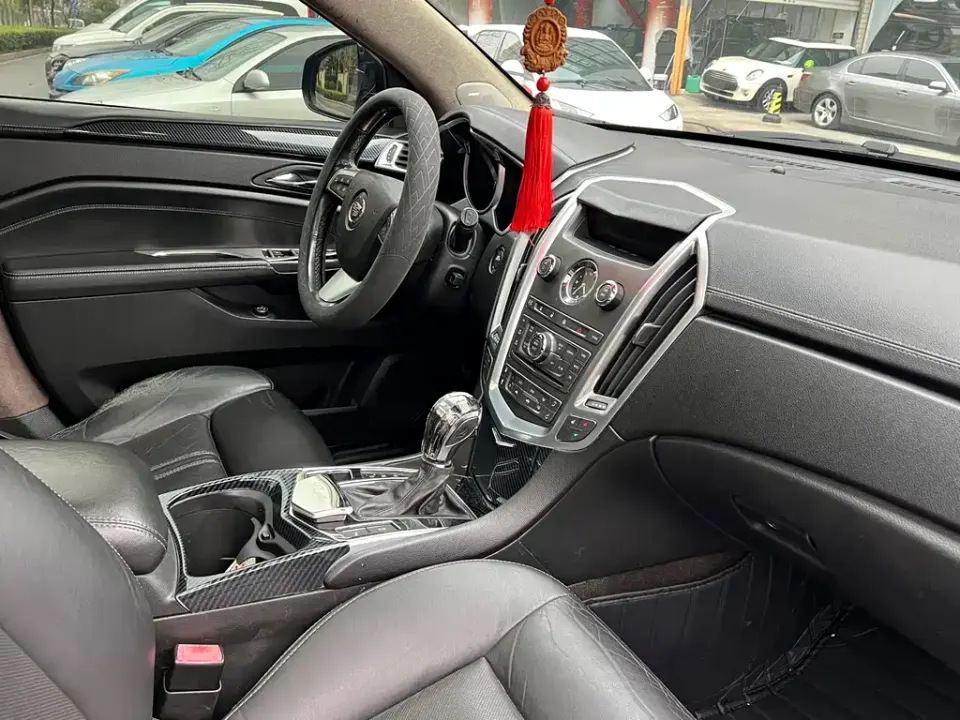 Cadillac SRX