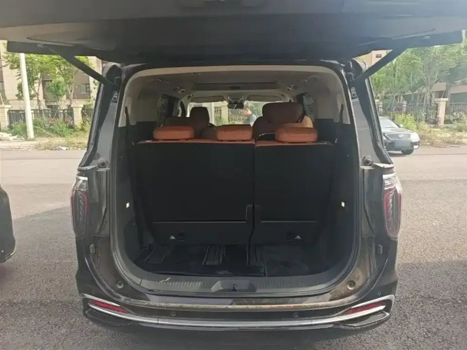Hongqi Hongqi HQ9 PHEV