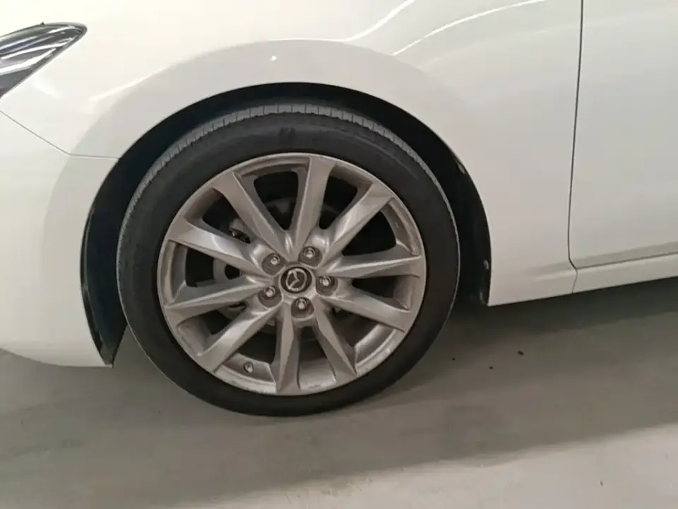 Mazda 3 Axela