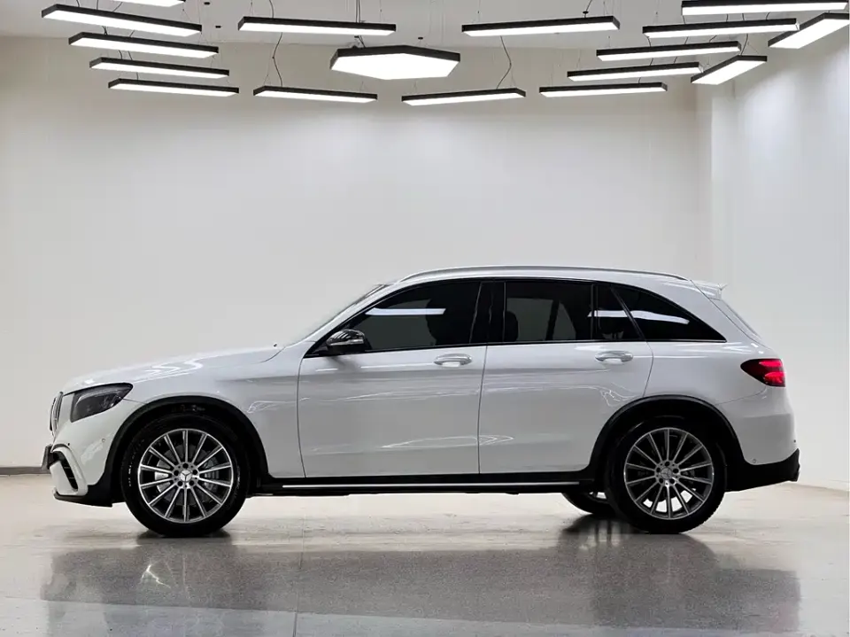 Mercedes-Benz GLC AMG