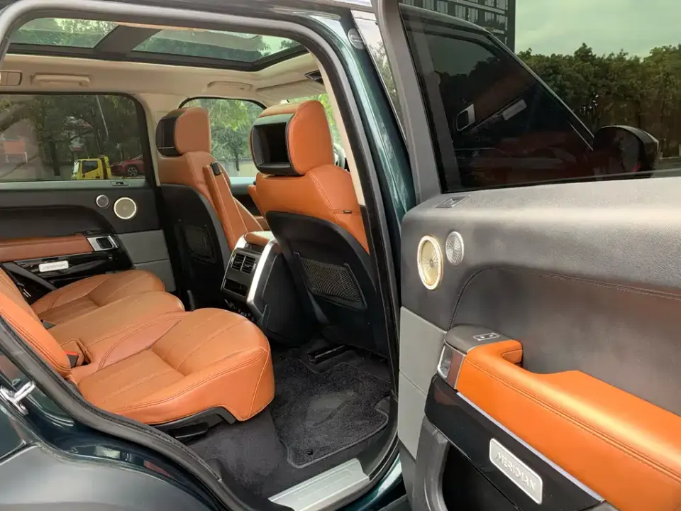 Land Rover Sport