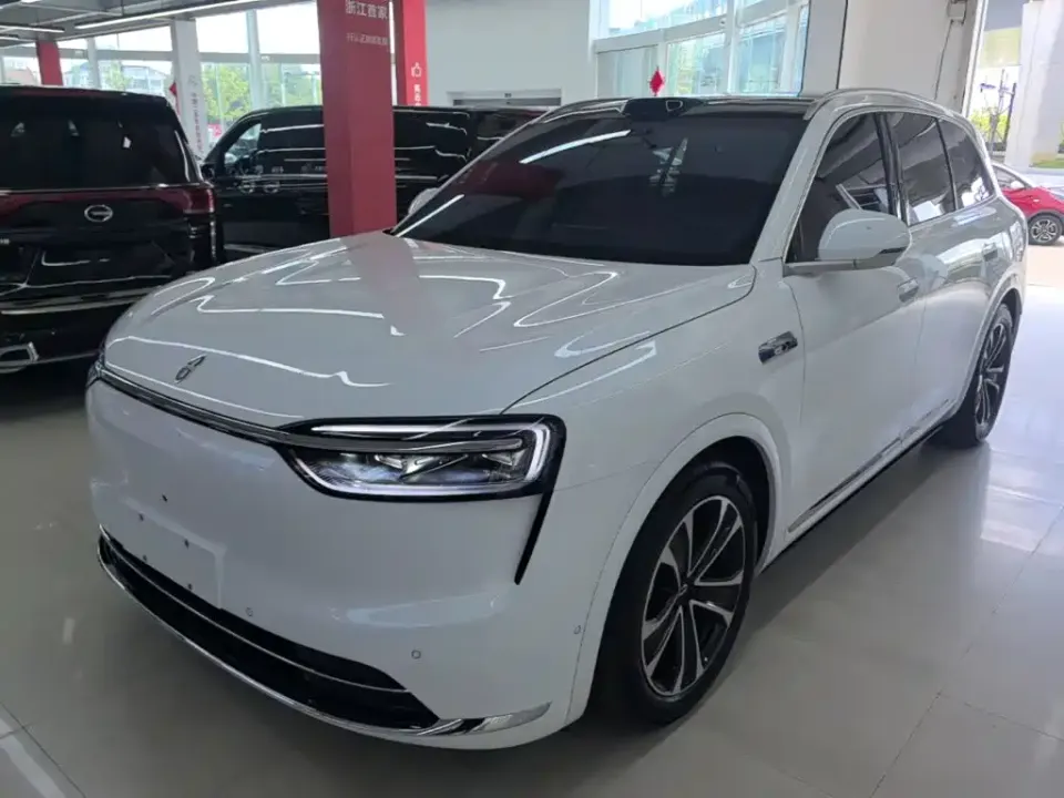 AITO M7