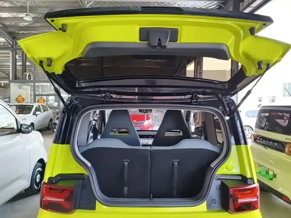 Wuling MINIEV