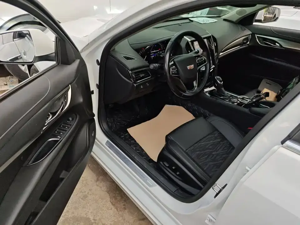 Cadillac ATS-L