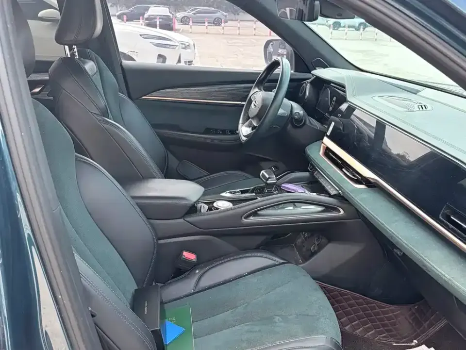 Geely Xingyue L