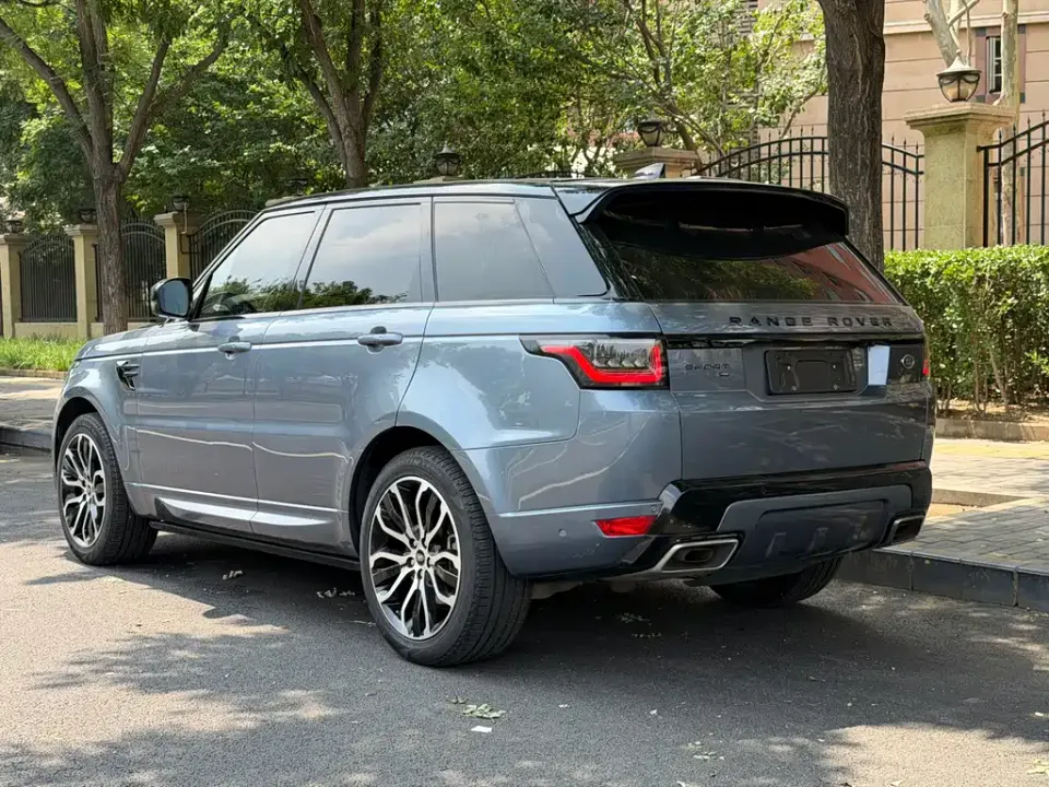Land Rover Sport