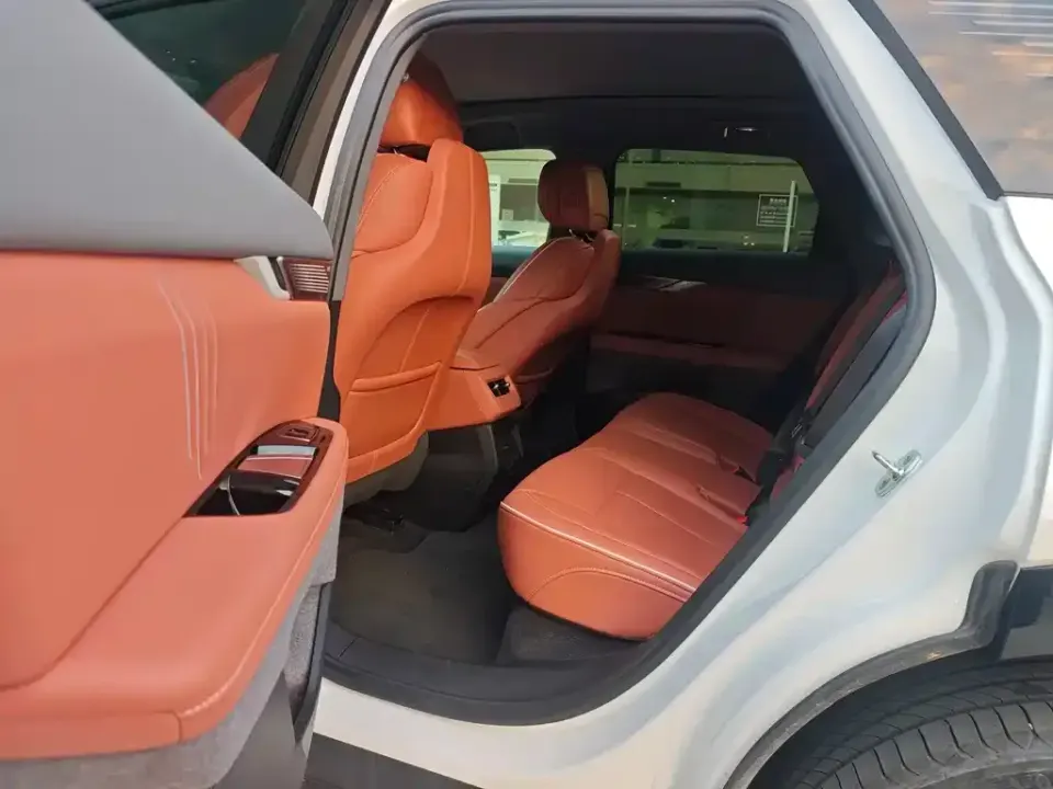 Cadillac IQ
