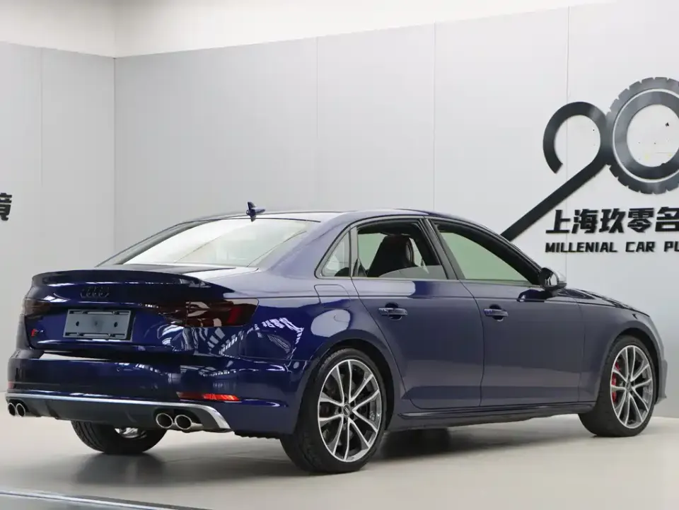 Audi S4