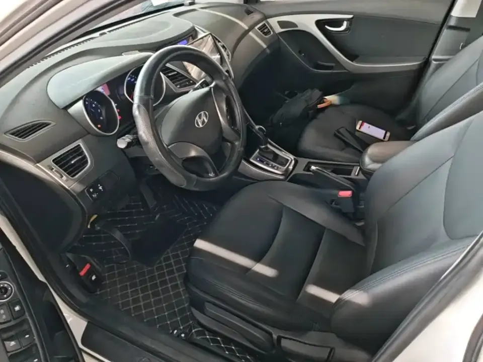 Hyundai Elantra Langdong