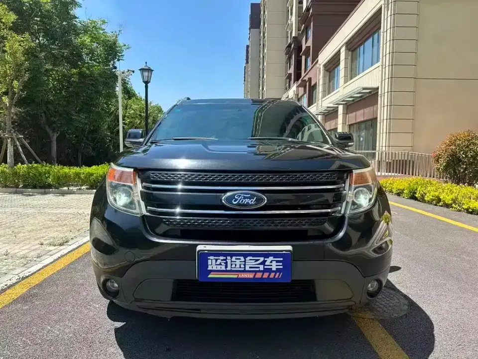 Ford Explorer (Import)