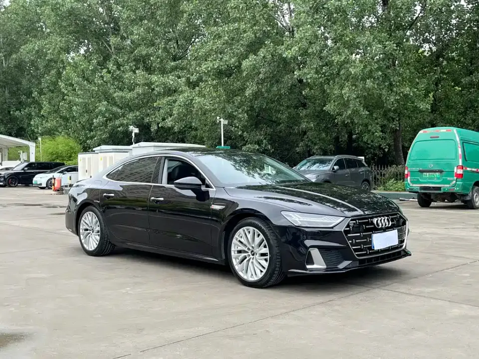 Audi A7L
