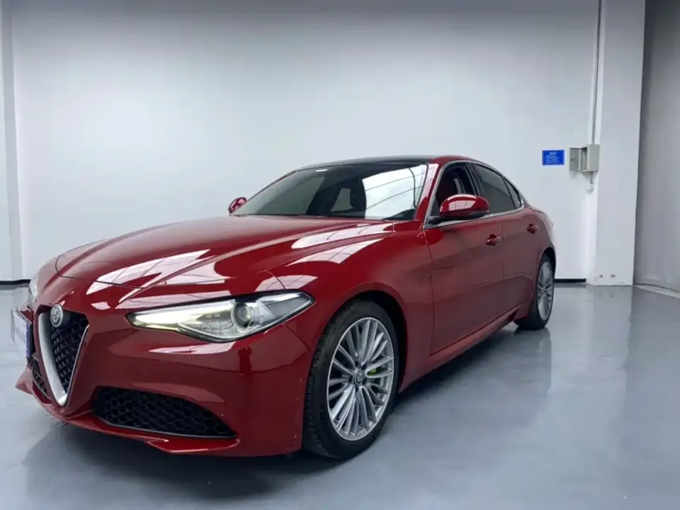 Alfa Romeo Giulia