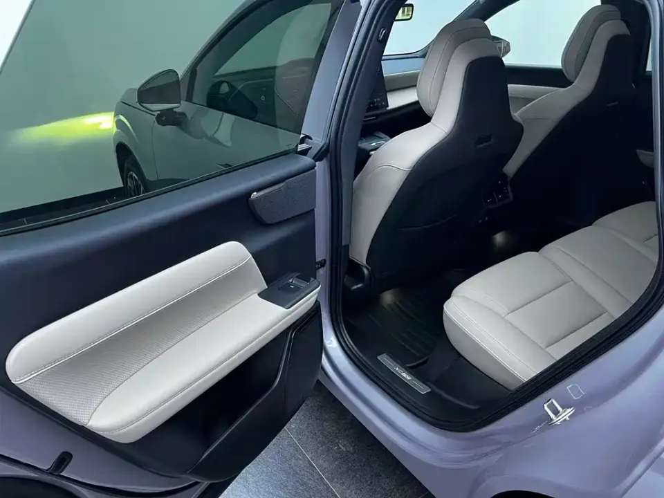 Volvo XC70 PHEV