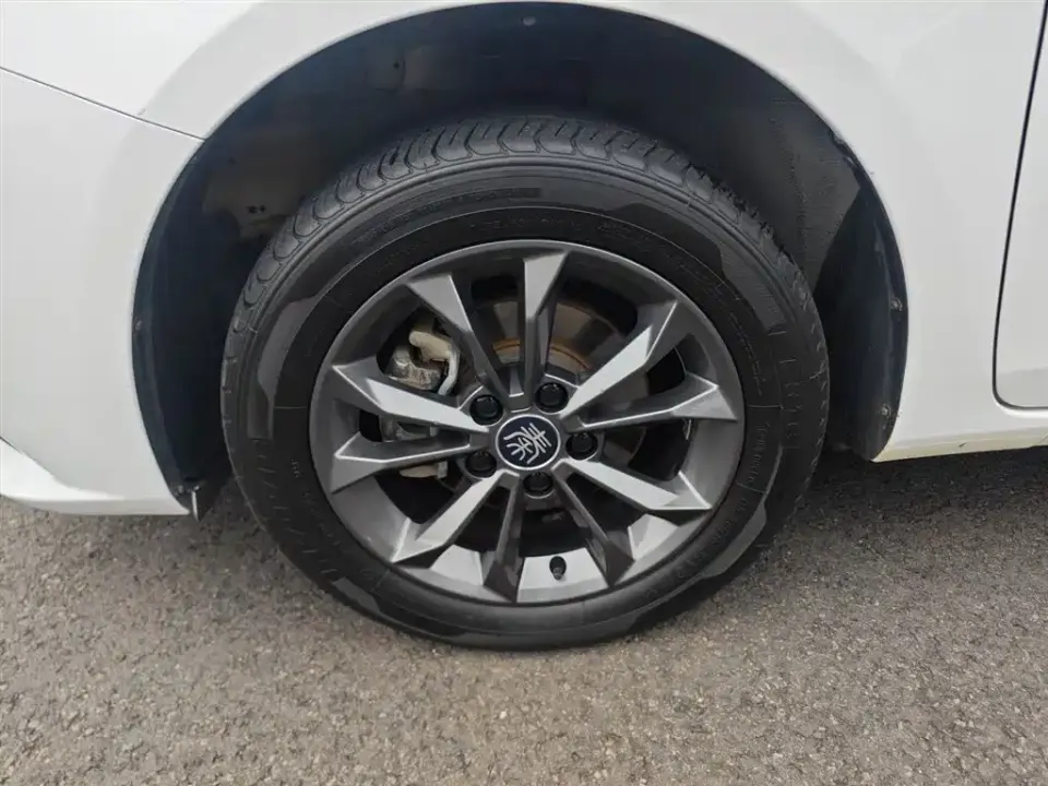 BYD Qin