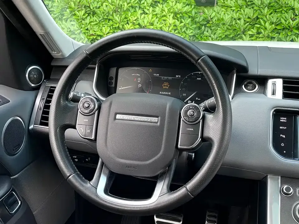 Land Rover Sport