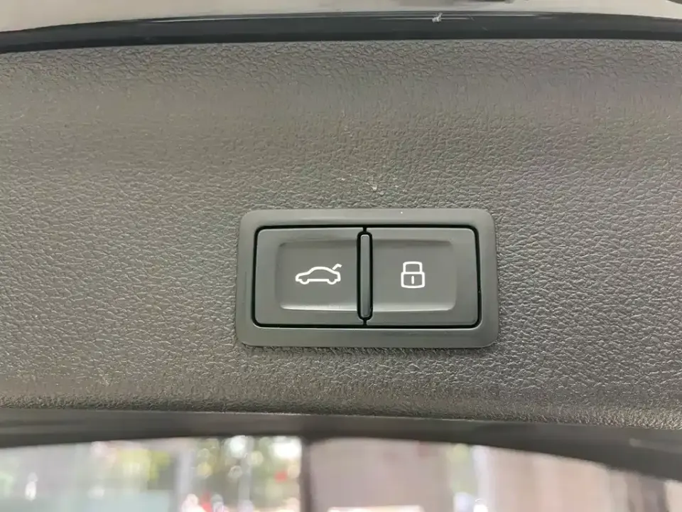 Audi A6 (Import)