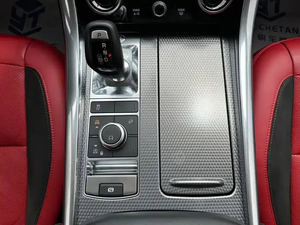 Land Rover Sport