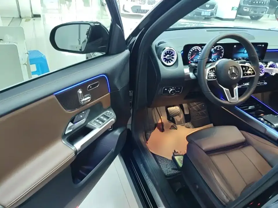 Mercedes-Benz GLB