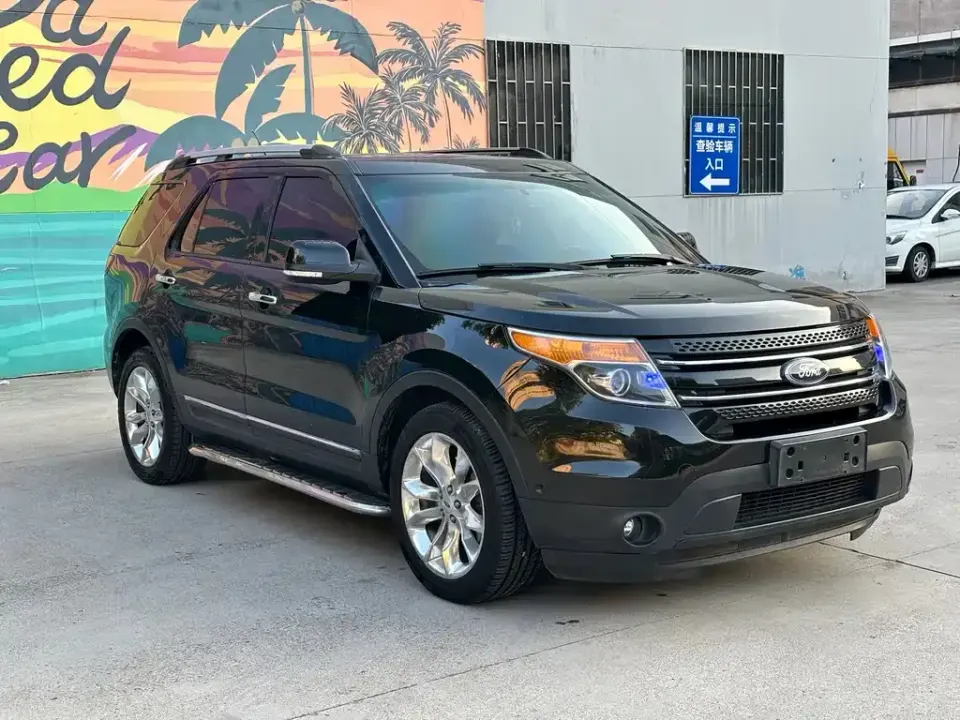 Ford Explorer (Import)