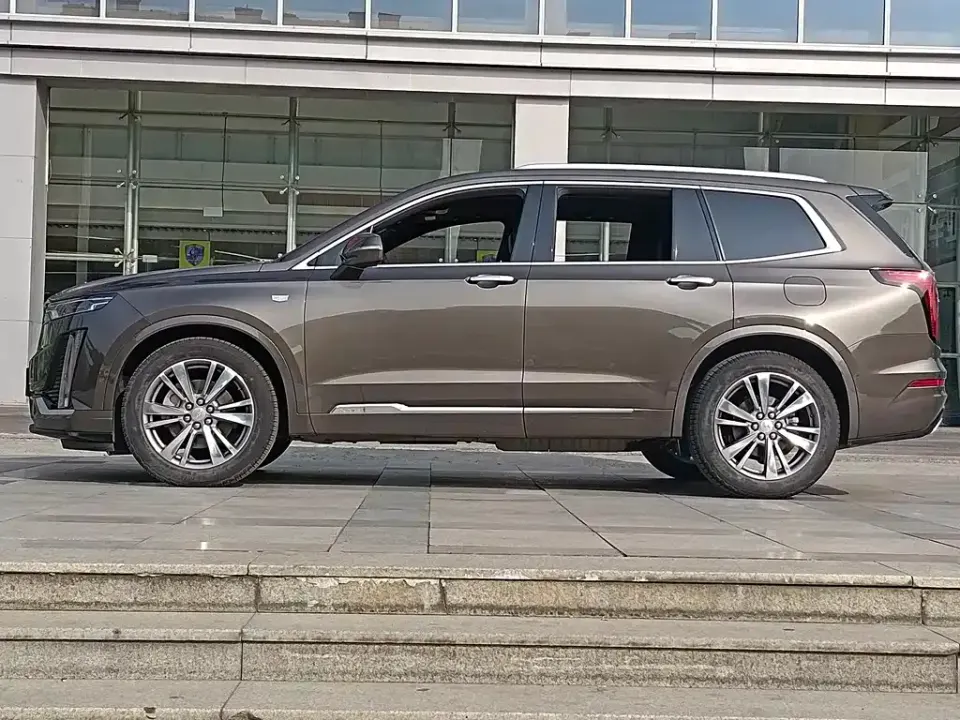 Cadillac XT6
