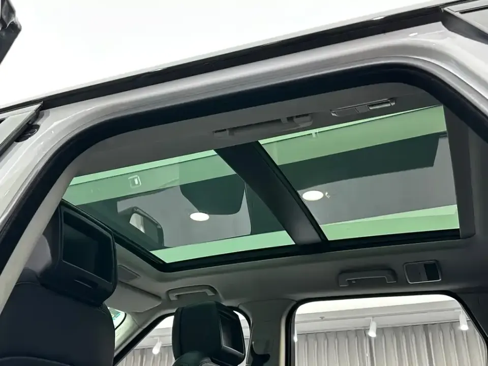 Land Rover Sport