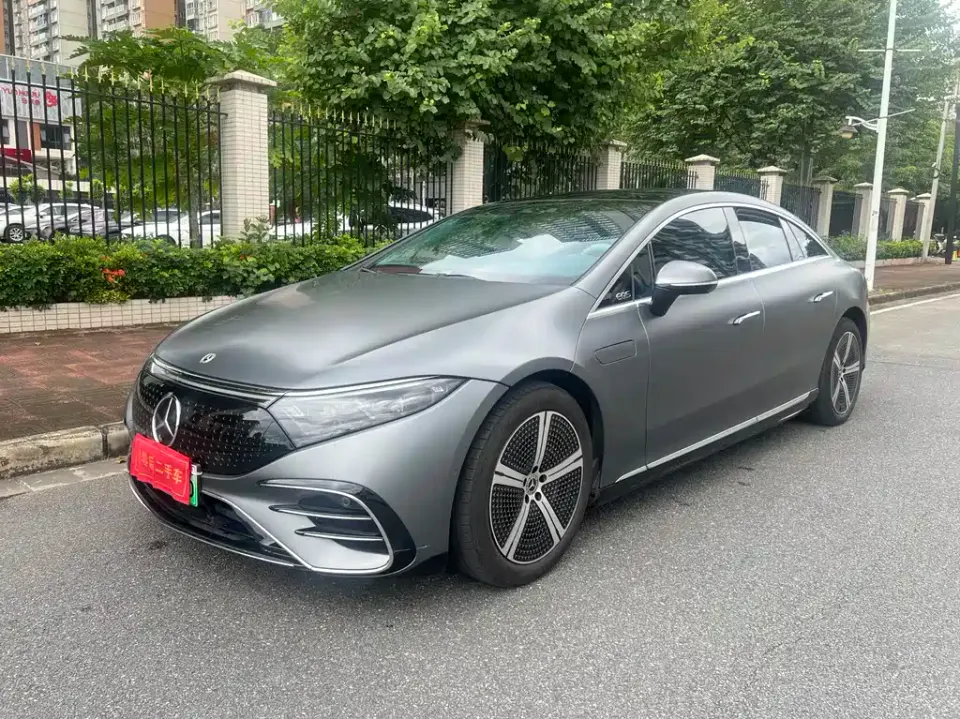 Mercedes-Benz EQS