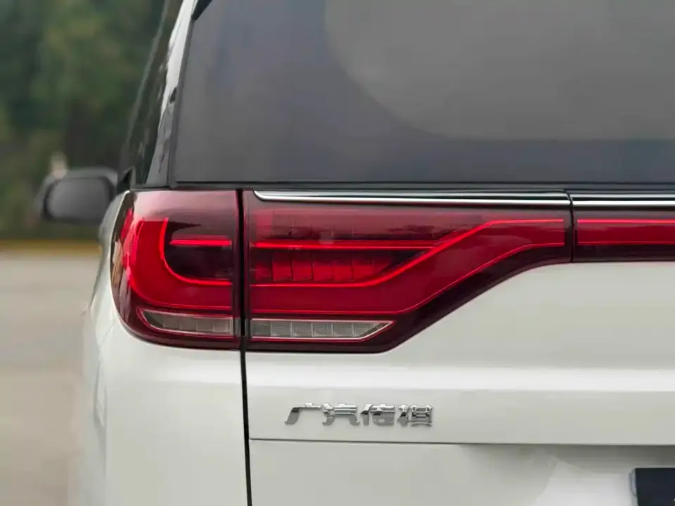 GAC Trumpchi M8