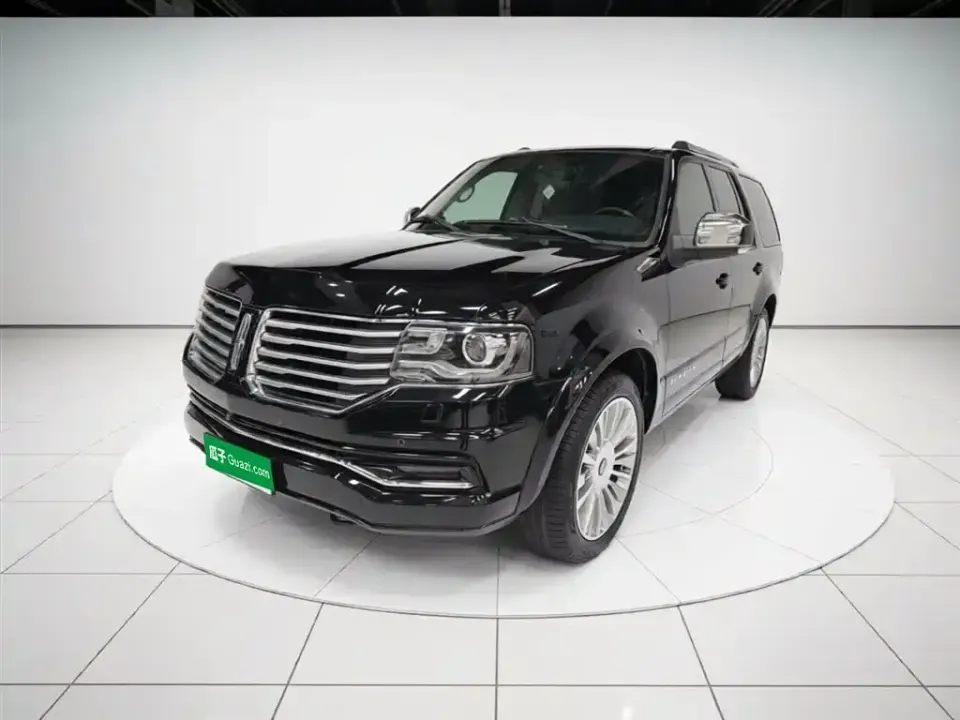 Lincoln Navigator