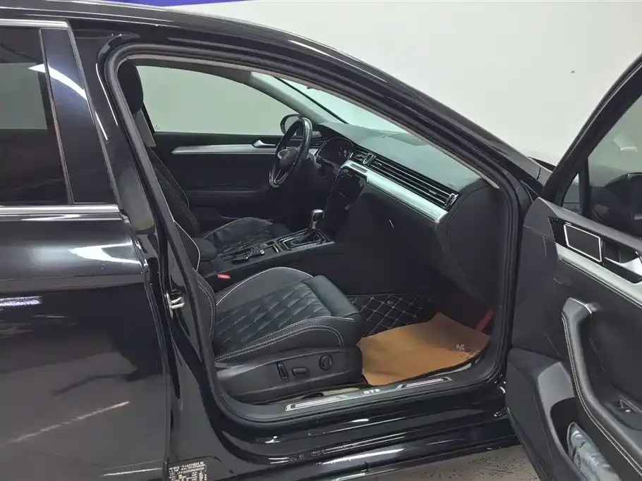 Volkswagen Magotan PHEV