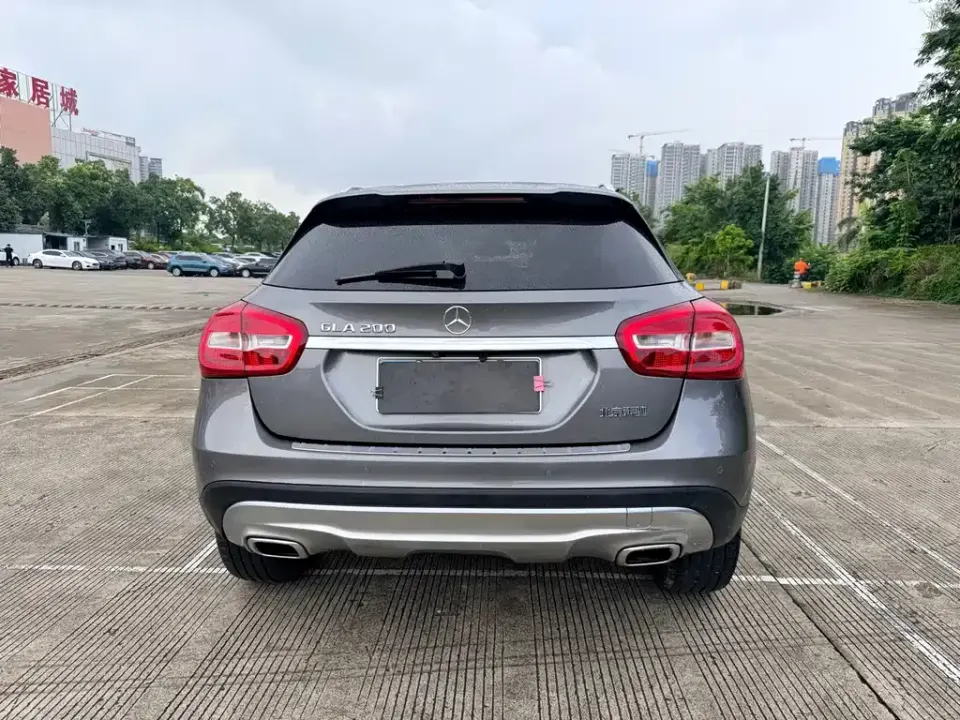 Mercedes-Benz GLA