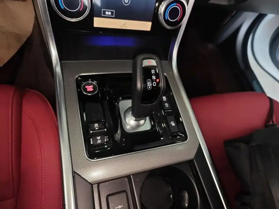Jaguar XEL