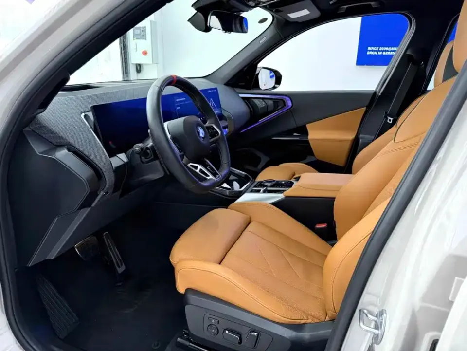 BMW X3 M50