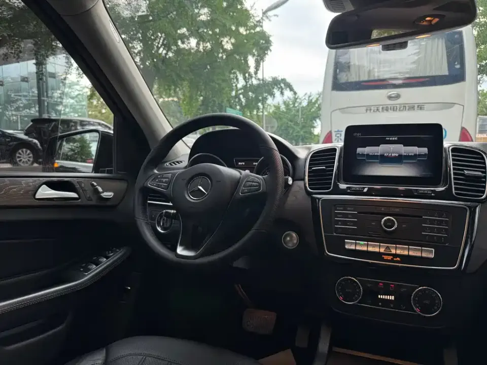 Mercedes-Benz GLE (Import)