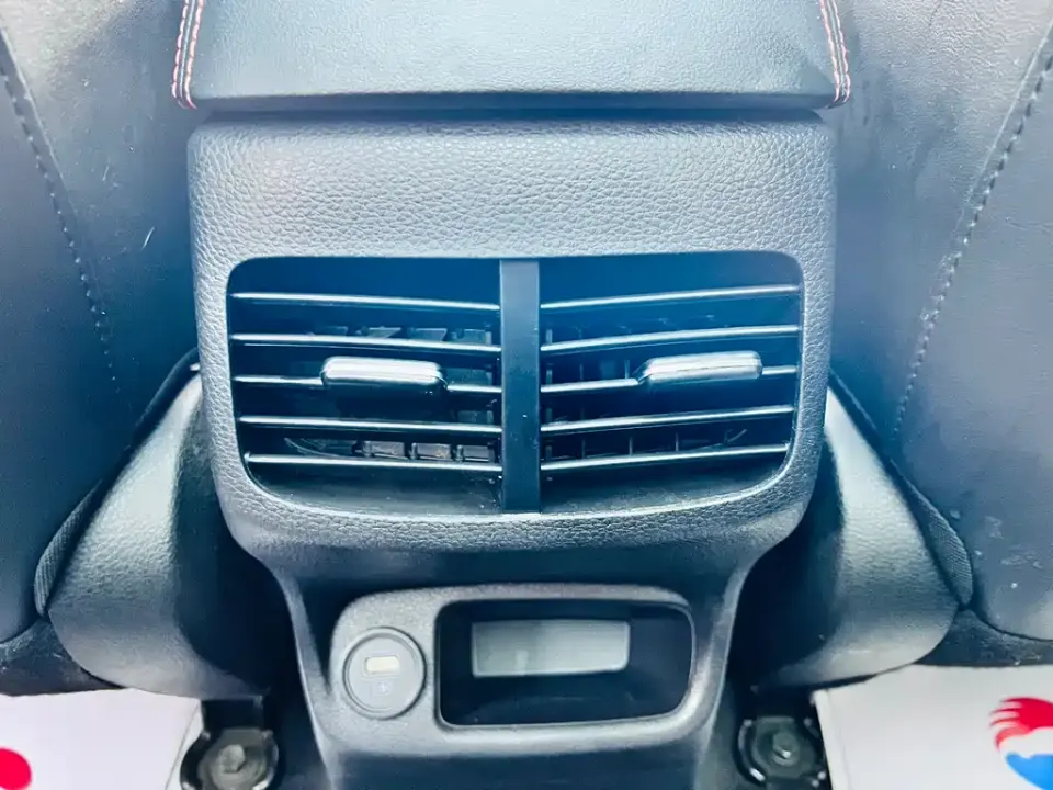 Kia KX3
