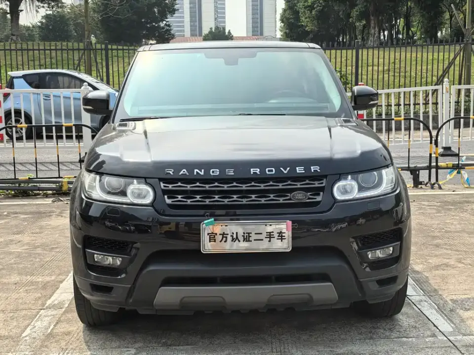 Land Rover Sport