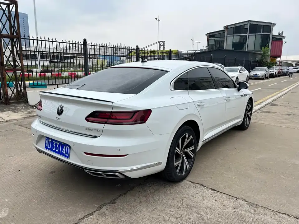 Volkswagen CC