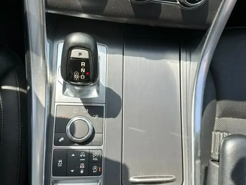 Land Rover Sport