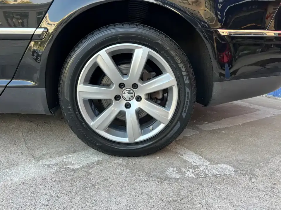 Volkswagen Phaeton