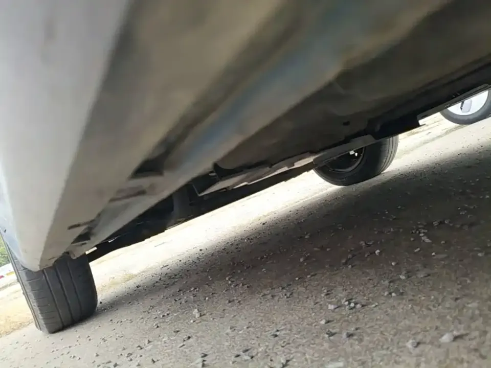 Baojun E200
