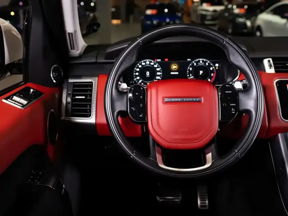 Land Rover Sport