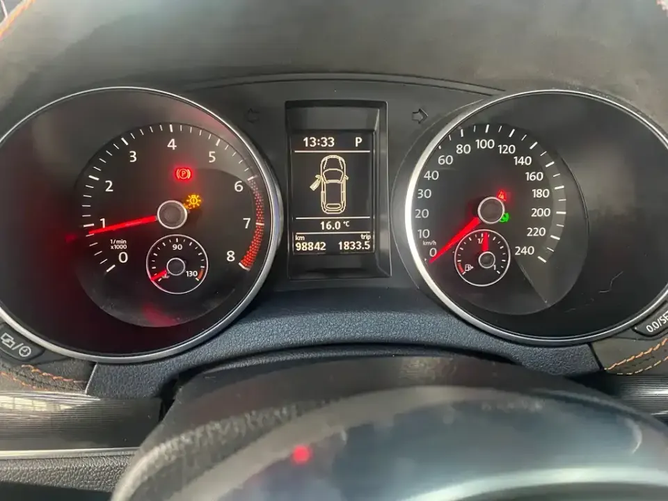 Volkswagen Golf (Import)