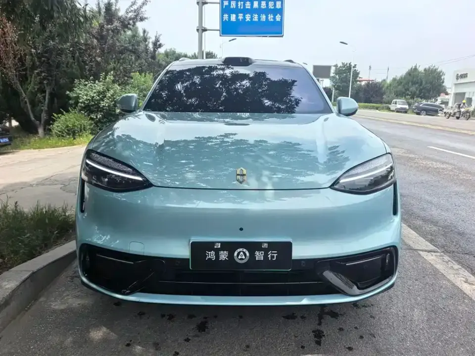 AITO AITO M6