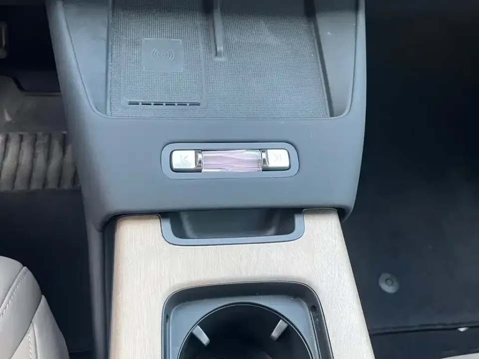 Volvo XC70 PHEV