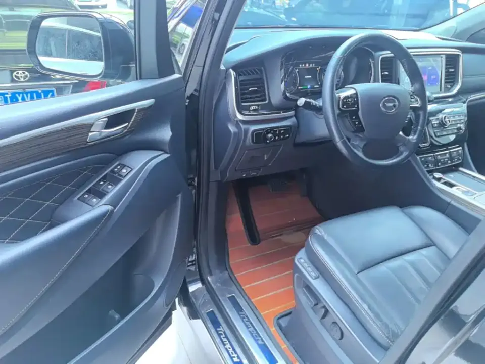 GAC Trumpchi M8