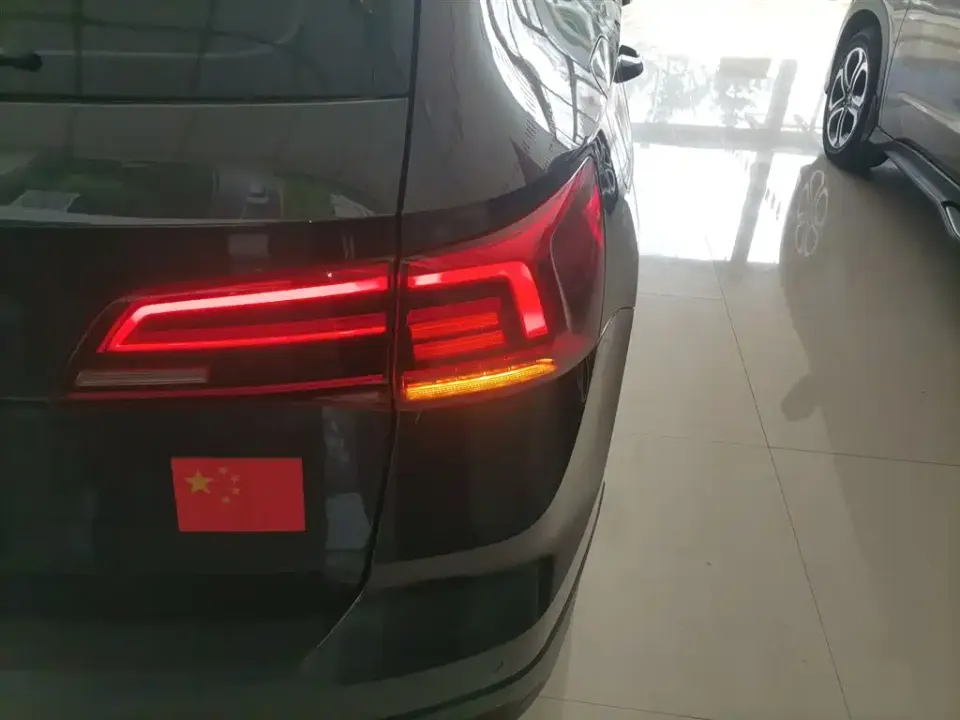 Volkswagen Tharu