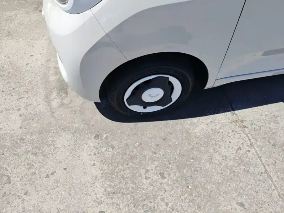 Wuling MINIEV