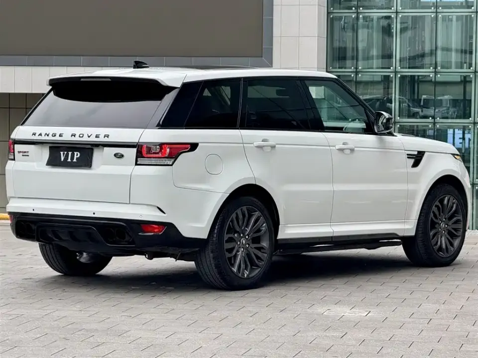 Land Rover Sport