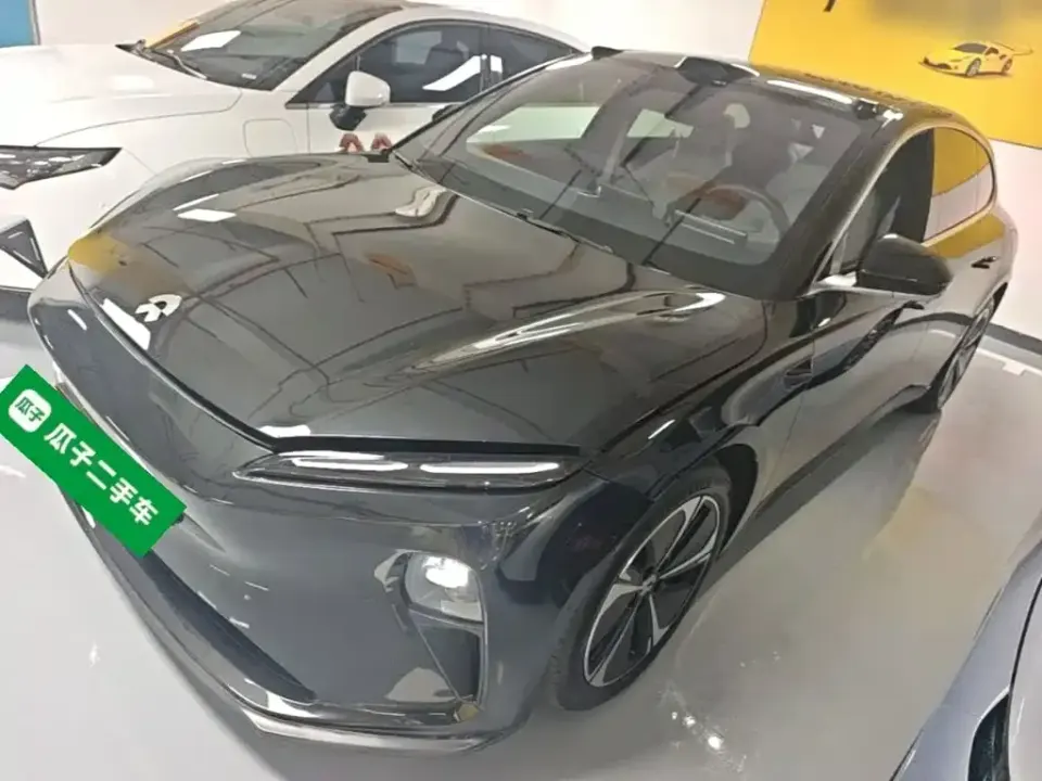 Nio ET5T